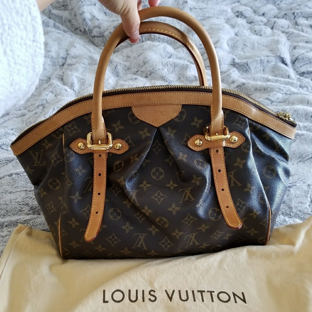 🎉🎉SOLD🎉🎉 Authentic LV Tivoli Monogram GM